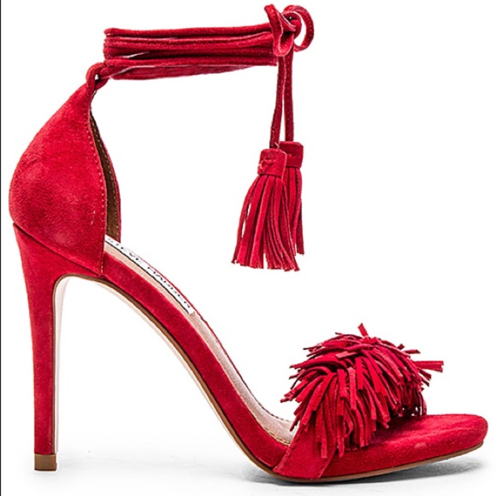 Steve Madden Sassy Red Fringe Suede Sandals
